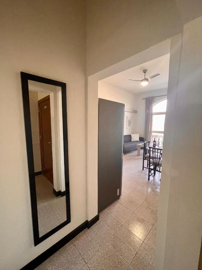 Seafront Apartment With Balcony Overlooking Marina Għajnsielem Buitenkant foto